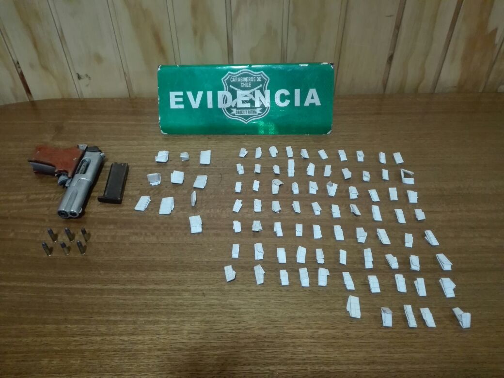 En población Pablo Neruda detienen a grupo de vendía droga
