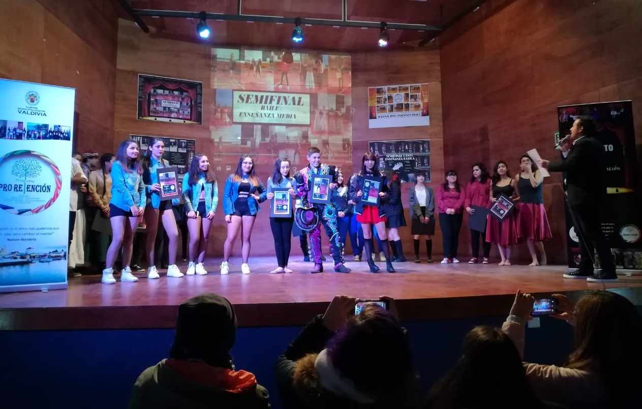 16 clasificados para competencia final de talentos en educación municipal en Valdivia
