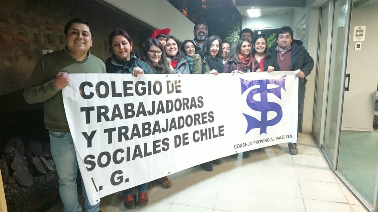 Colegio de Trabajadoras y Trabajadores Sociales invitan al primer Encuentro Regional Gremial en Los Ríos