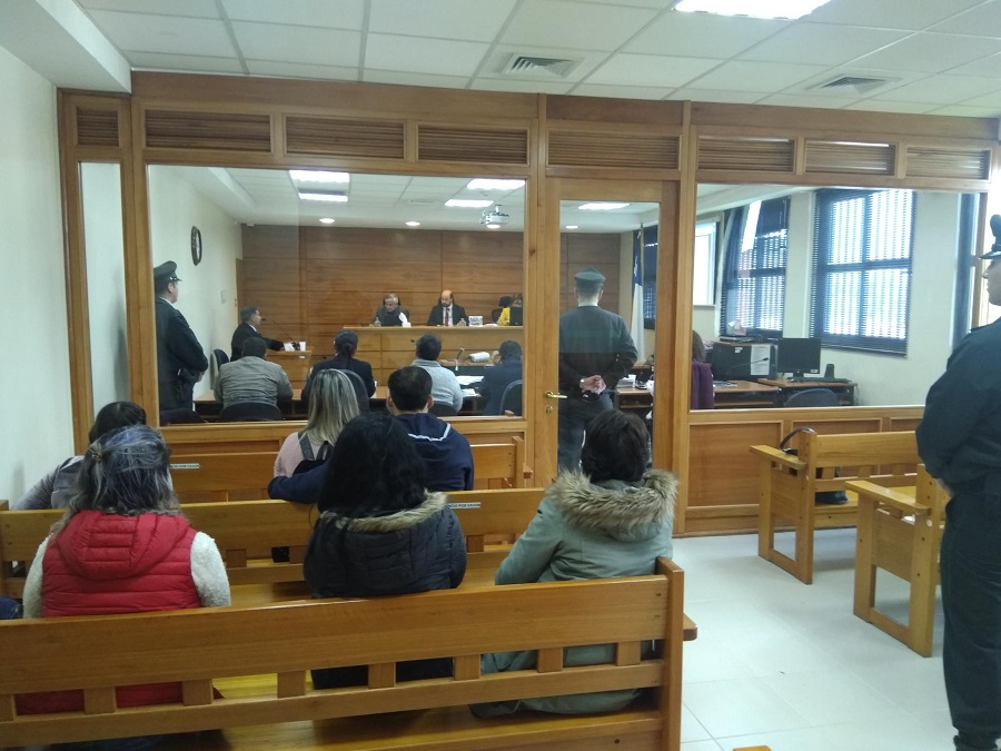 Dictan veredicto condenatorio contra 2 acusados por robo con violencia en banco ubicado en la UACh