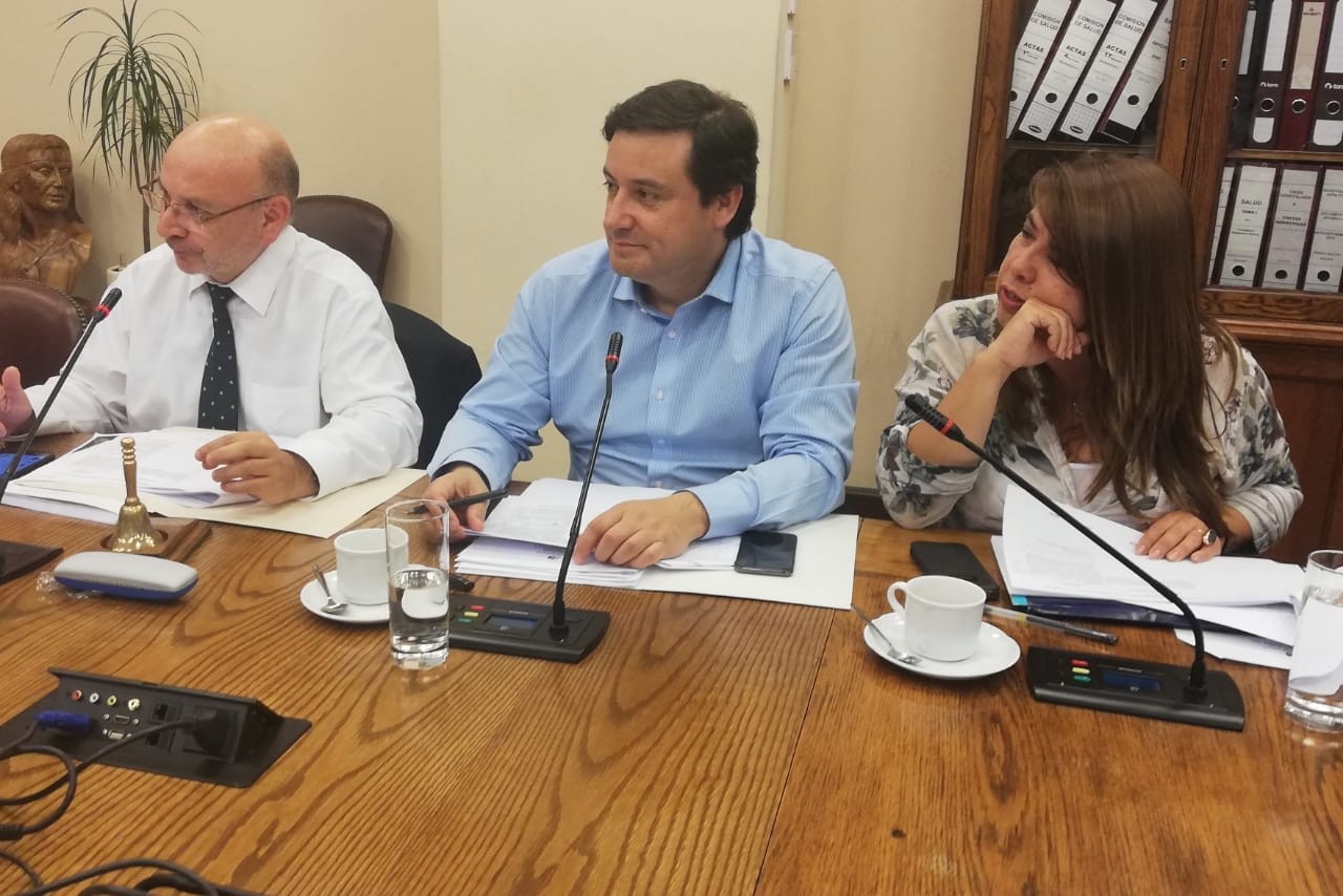 Comisión de Salud da luz verde a proyecto de Ley que protege la lactancia materna