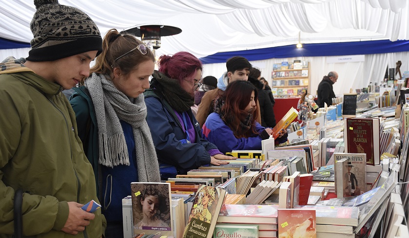 Un variado panorama ofrecerá la 27° Feria del Libro de Valdivia: Parque Saval será el escenario 2019