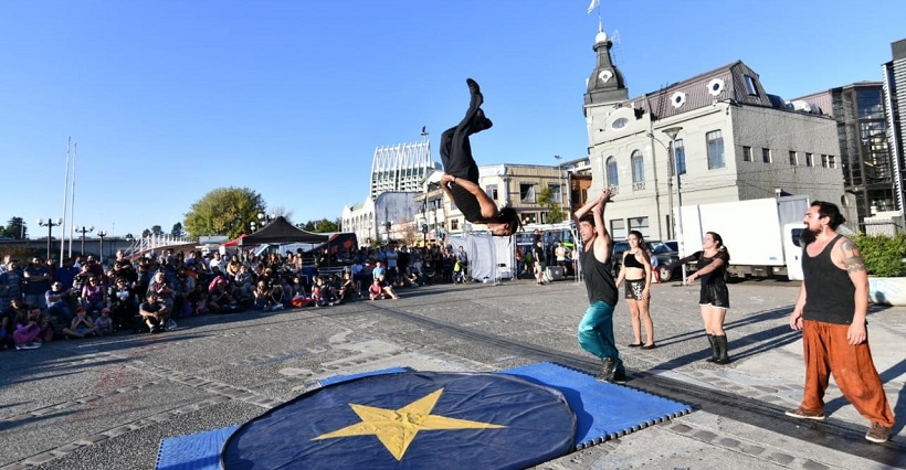 Invitan a los diferentes barrios de Valdivia a participar del 11° Festival de Teatro Latinoaméricano