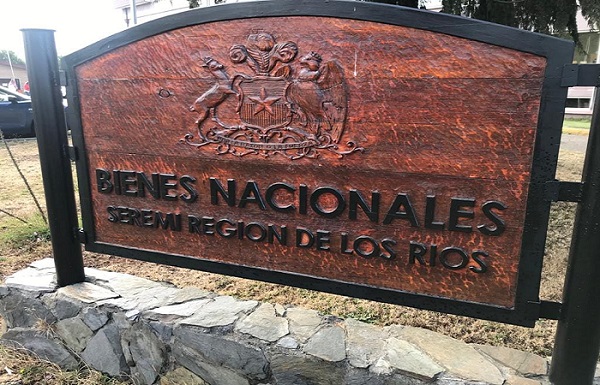 Funcionaria de Bienes nacionales en Los Ríos acusa a Seremi de la repartición de acoso y maltrato laboral: Recurso de Protección fue admitido