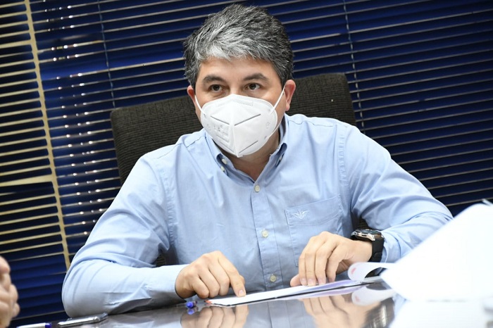 Alcalde de Valdivia, Omar Sabat: «La medida de cuarentena no está funcionando para nada”