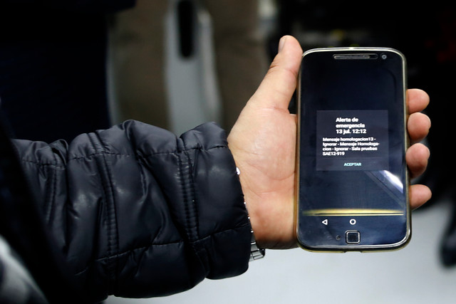 Asociación de consumidores Valdivia hace llamado a denunciar si celulares no recibieron mensaje del Sistema de Alerta de Emergencia