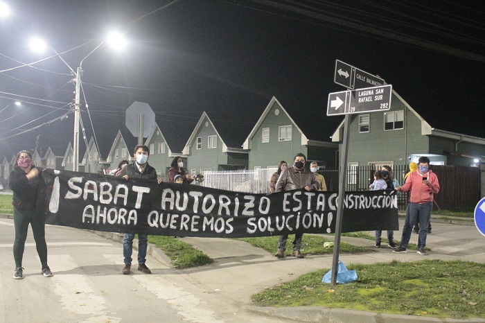 Vecinos de Collico protestaron por contaminación de la planta de Valdicor