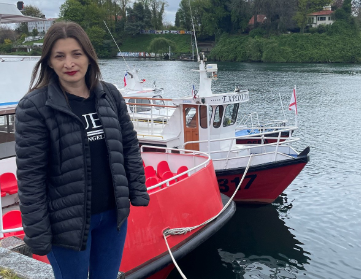 Joven valdiviana demanda al Estado por daño tras ser injustamente encarcelada el 2015