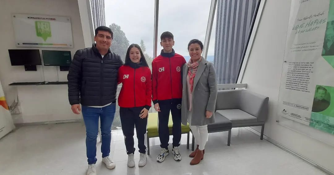 Estudiantes de Santo Tomás Valdivia competirán en Panamericano de Kickboxing en Brasil