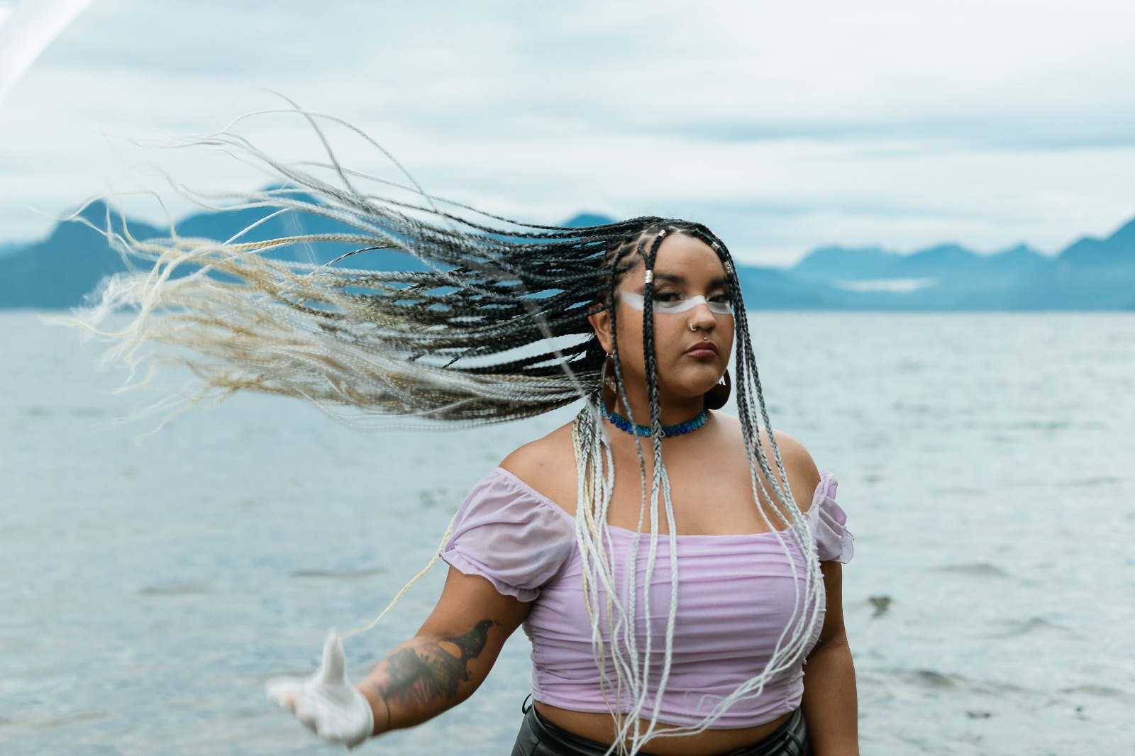 Después de gira internacional: El estilo urbano de Isleña Antumalén se presentará en Valdivia