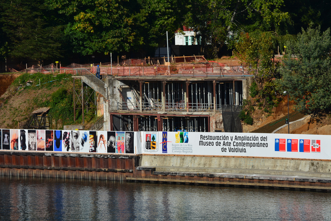 MOP trabaja para definir mecanismo que permita reiniciar restauración del Museo de Arte Contemporáneo de Valdivia