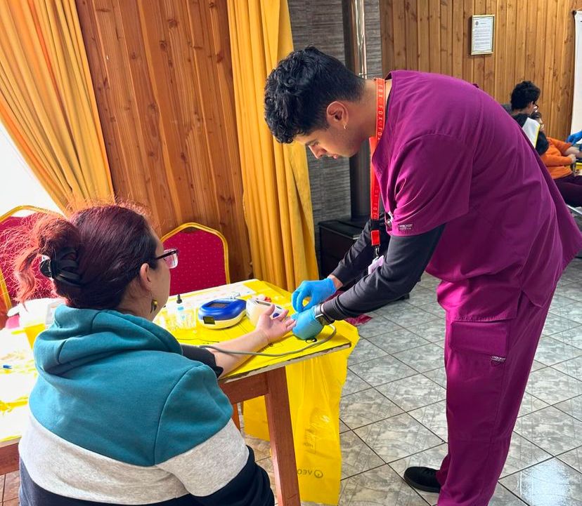 Hospital Base Valdivia refuerza llamado a acercarse a donar sangre