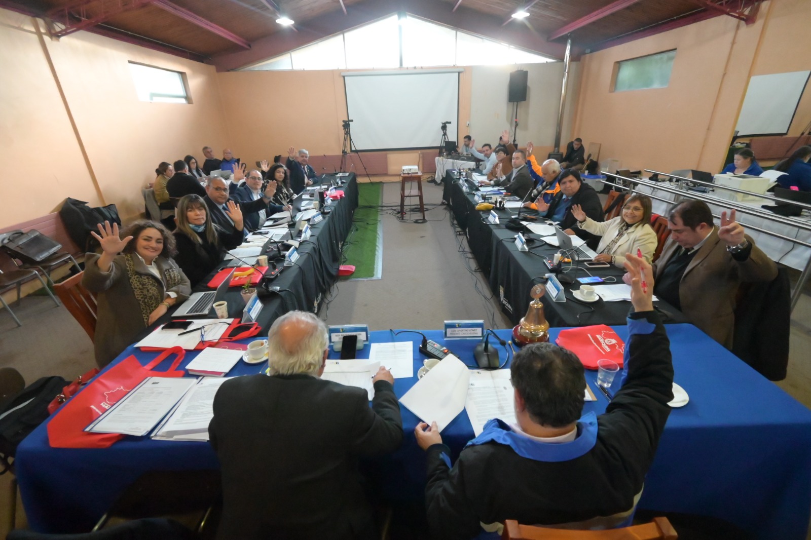 Gobierno Regional de Los Rios aprobó $215 millones para iniciativas del 8% Presupuesto de Inversión Regional