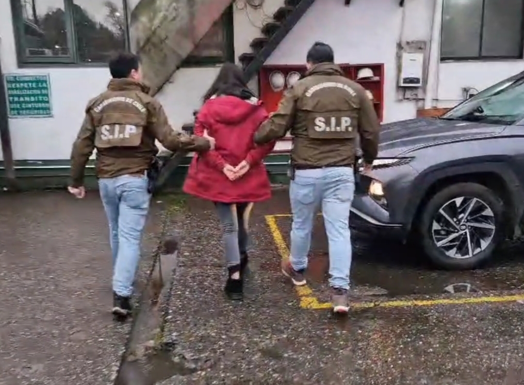CARABINEROS DE LA SIP VALDIVIA DETIENEN A MUJER POR HOMICIDIO FRUSTRADO