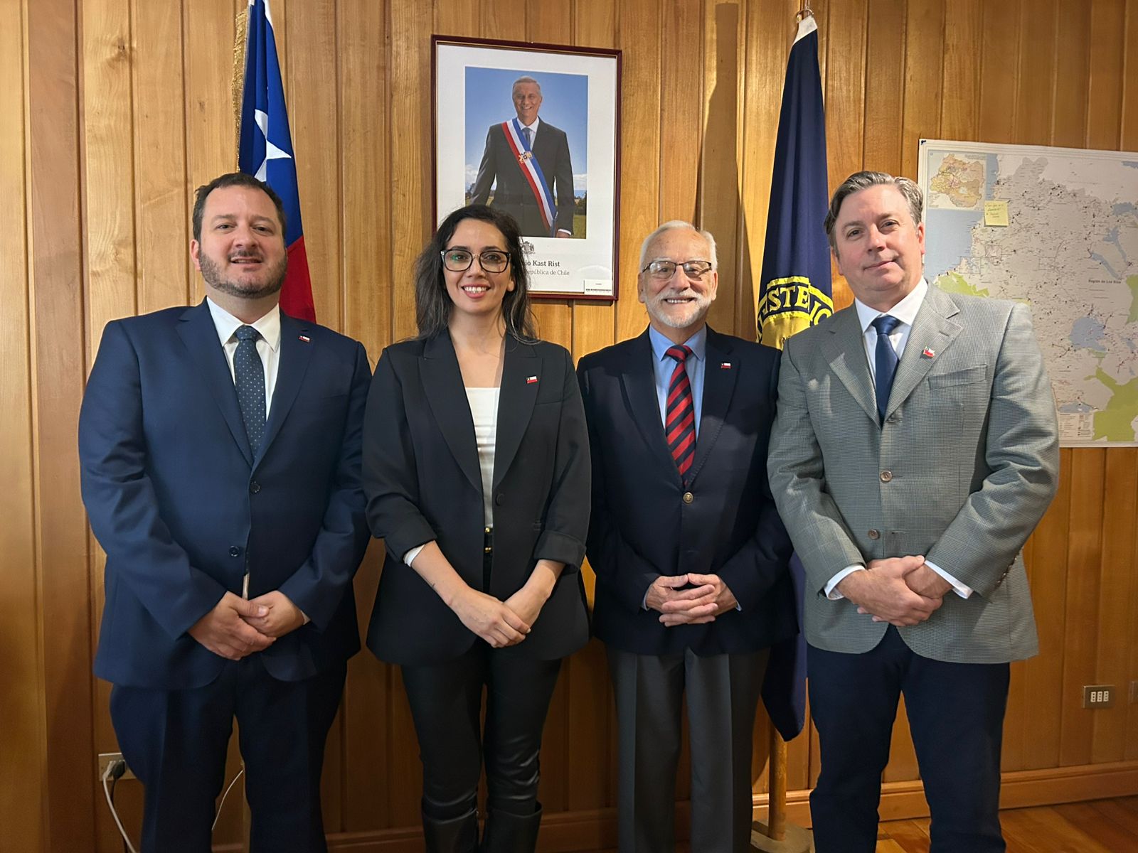 Gobierno en Los Rios nombra a Seremis de Educación, Economía y Medioambiente